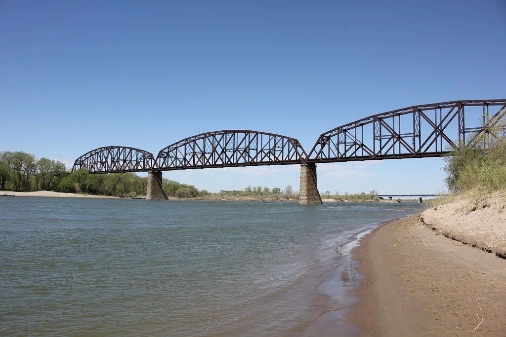 Bismarck Rail Bridge